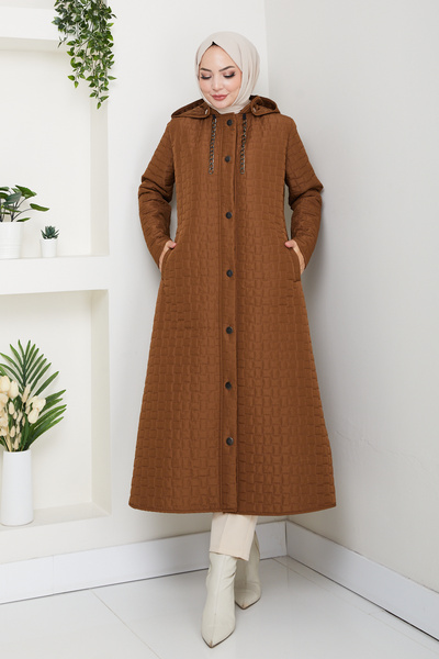 Pamuk Butik Women's Chain Detailed Hooded Quilted Coat