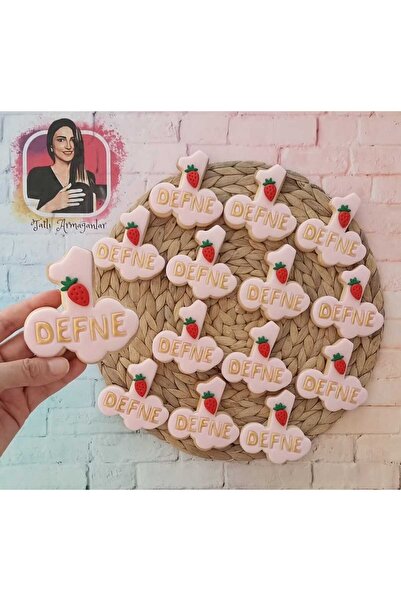 Tatlı Armağanlar 1 Yaş Gold İsimli Çilek Figürlü Model Doğum Günü Butik Kurabiye - 20 Adet