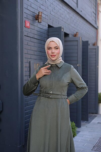 By Pommes Life Women's Half Placket Buttoned Double Belted Corduroy Hijab Dress