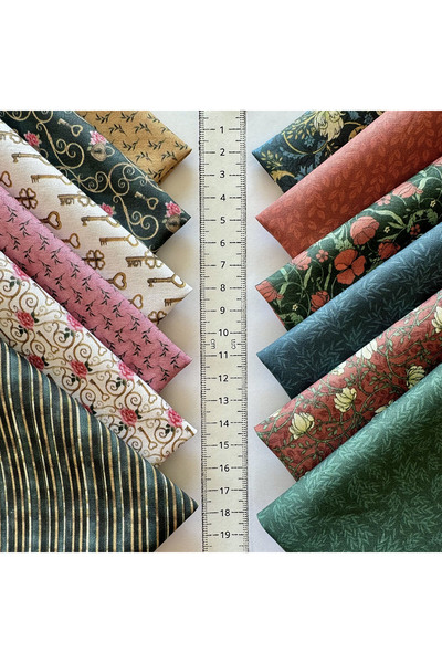 FabricMarket 60 Pieces 20X20 cm 100% Cotton Eco Satin Patchwork Fabric Set – Vintage Floral Pattern