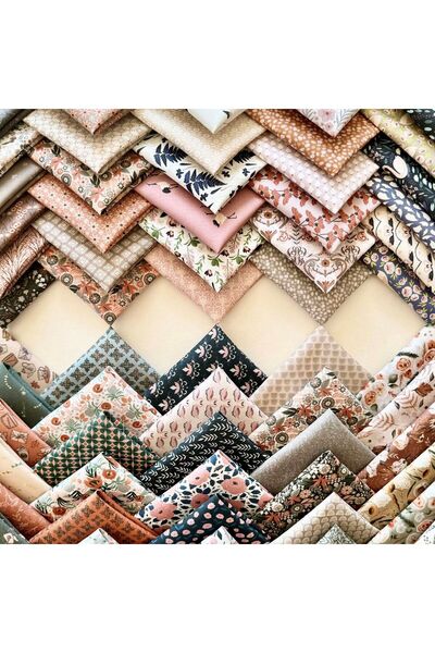 FabricMarket 60 Pieces 20X20 cm 100% Cotton Eco Satin Patchwork Fabric Set – Vintage Floral Pattern