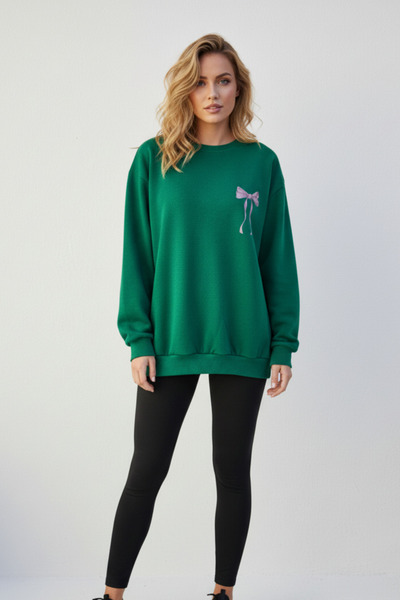 KOZİA OUTDOORS سويت شيرت نسائي كبير الحجم مع تفاصيل شريط وردي على الظهر