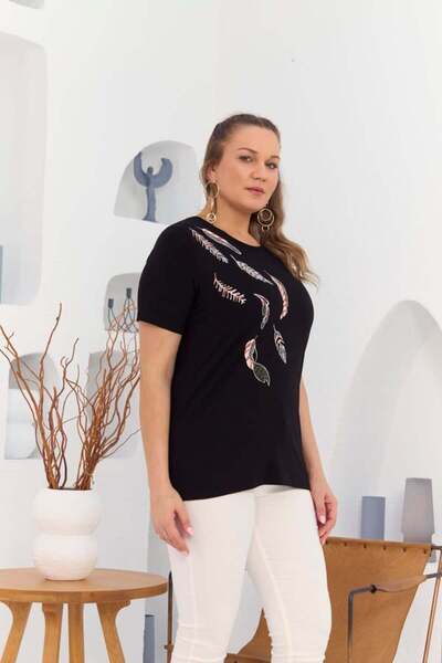 RMG Gamze Moda Leaf Embroidery and Stone Embellished Plus Size T-Shirt