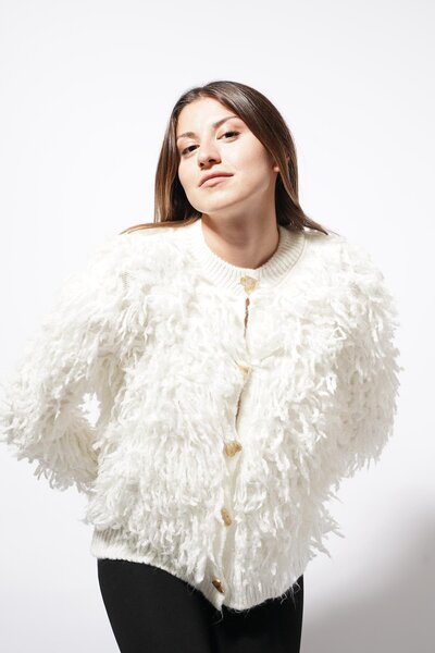 Pafi Moda Броке Плюшевий кардиган з серцеподібними ґудзиками, білий