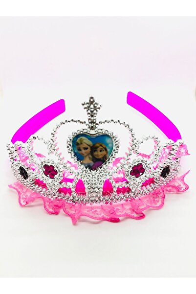 İnDerin Coroana Elsa pentru fetiță