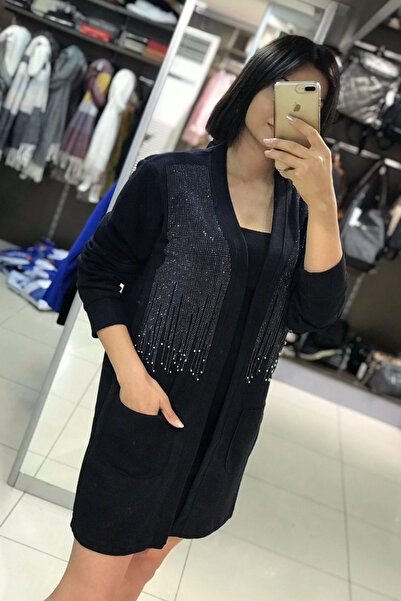 Bİ.GİYSEN سترة نسائية بحجر اللؤلؤ الأسود مطرزة بقماش سيلانيك مع جيوب