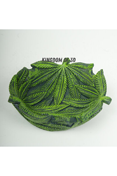 Kingdom of 3D Hand-Painted Decorative Ashtray with Natural Leaf Pattern