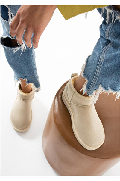 Volenta Mini Taba Renk Süet Yarım Bot İçi Tüylü Düz Taban Kadın Ayakkabı