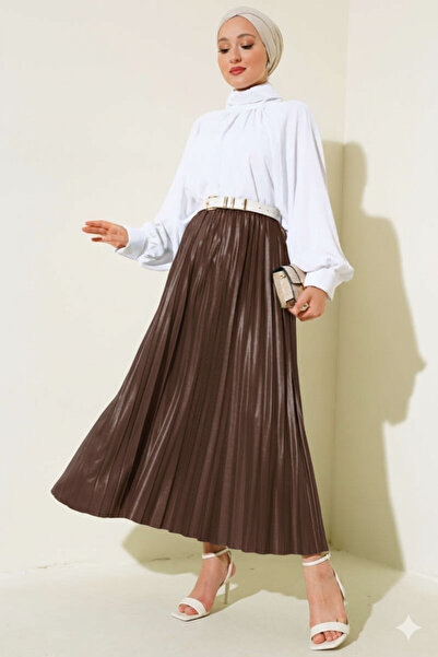 MODA Leather Look Pleated Skirt