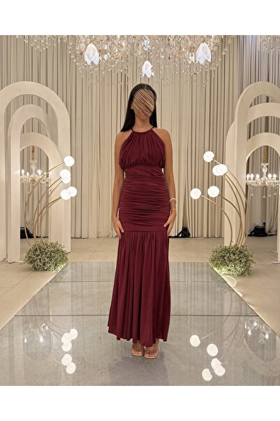 Generic Long burgundy halter neck evening dress with elegant ruffles