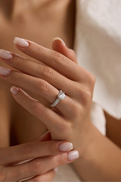 Nereze 925 Ayar Gümüş Ayarlanabilir Rodyum Kaplama 3 Sıra Zirkon Taşlı 6 mm T...