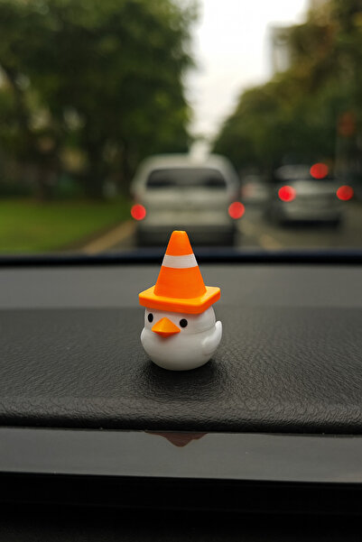Rex Aksesuar Sevimli Trafik Koni Şapkalı Mini Ördek Figürü – Araba Torpido Sü...