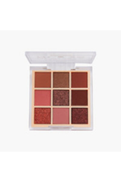 MAKEUP REVOLUTION Ultimate Nudes Eyeshadow Palette