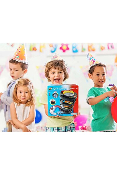 Generic Amazing Race Track in Wheel Shape