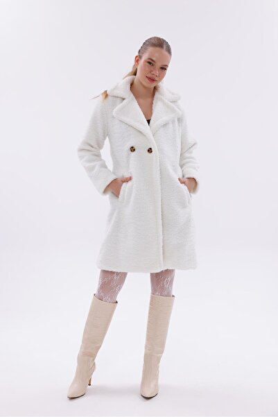 Quen Women's Plush Coat
