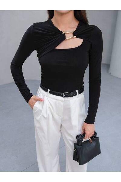 REELMODA Women's Black Heart Necklace Detail Long Sleeve Stylish Sandy Blouse