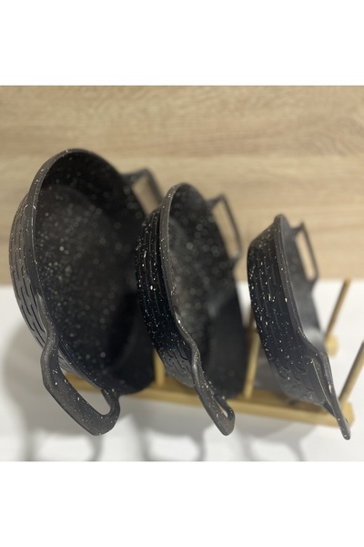 Komşu Züccaciye 3’lü Set Döküm Siyah Granit Sahan Tava 22cm-20cm-18cm.