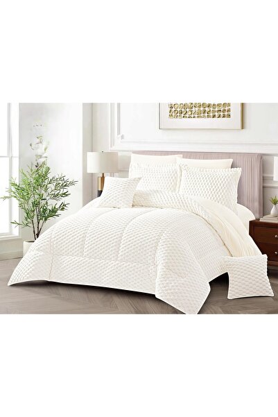 SNOOZYL Luxurious king-size winter bedspread with a mat design to provide you with warmth and comfort