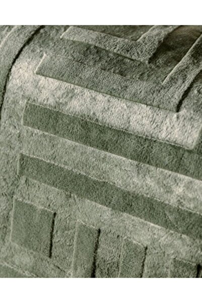 Madame Coco Clementine Mink Emboss Double Blanket - Khaki