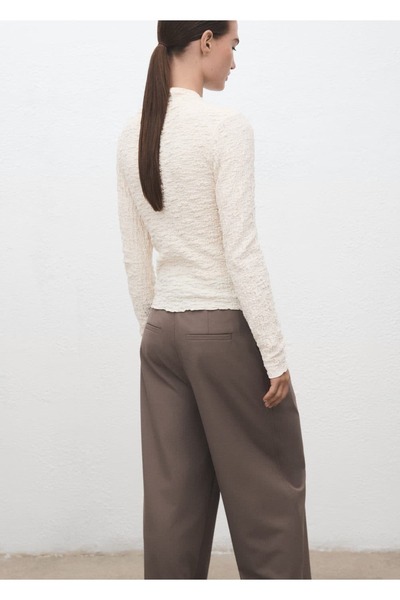 MANGO Woman Dokuma krep bluz