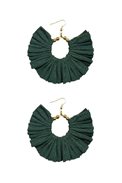 maia أقراط دائرية ذهبية اللون – تصميم مطرز بالخرز من القماش الأخضر الكاكي