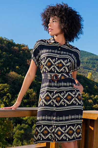 VİENETTA Women's Belmando Batwing Sleeve Double Fold Belt Buckle Dress, 409275