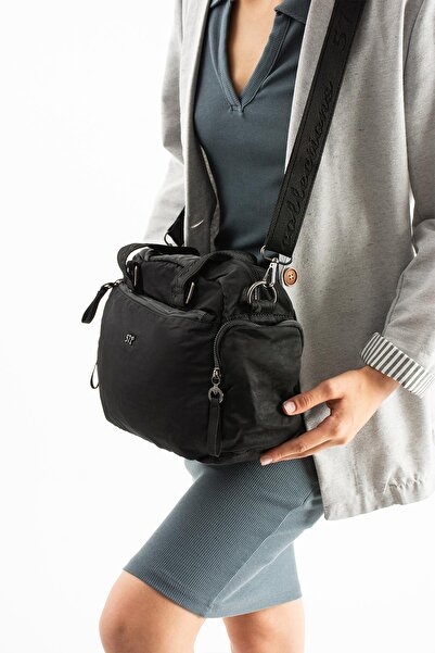 571 Collections Çanta Soft Textured Ultra-Lightweight, Waterproof Polyamide Fabric Shoulder and Arm Bag Black Model: (571-13-14g)