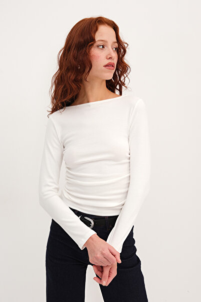 Addax Long Sleeve Blouse with Gathered Sides B18536