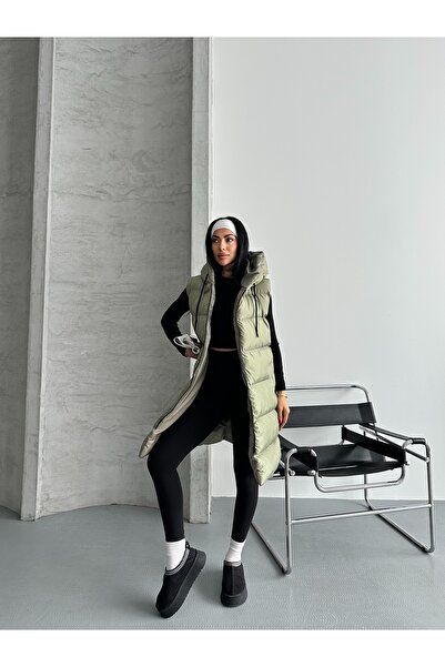 Fashionbox Women's Gel Padding Hooded Zipper Long Puffer Vest 25111