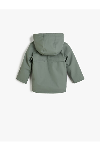 Koton Αδιάβροχη τσέπη με κουκούλα με βελούδινη επένδυση