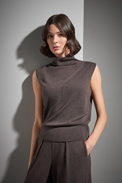 JOIN US Αμάνικη καφέ πλεκτή μπλούζα με πλεκτή λεπτομέρεια