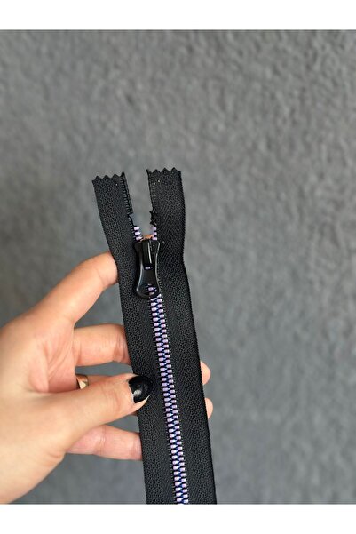 Gönülden Tasarım Цветен цип с зъбци 24X3 CM Лилав