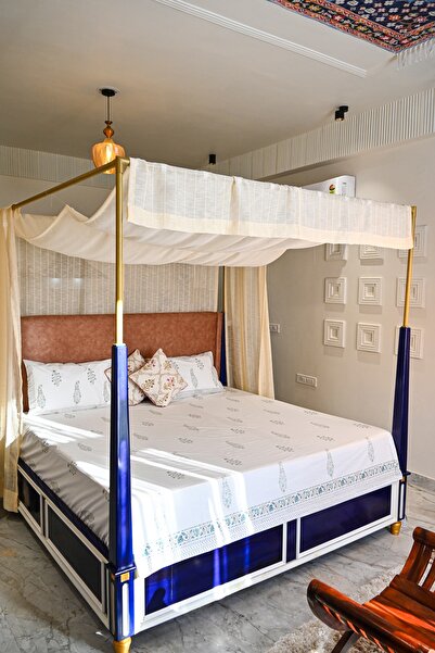 SARAS LABEL Heritage Block Print 100% Cotton Percale Bedsheet with 2 Pillowcases