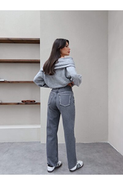 ESRAHELVACI Studded Detail Cut-Out Leg Jeans