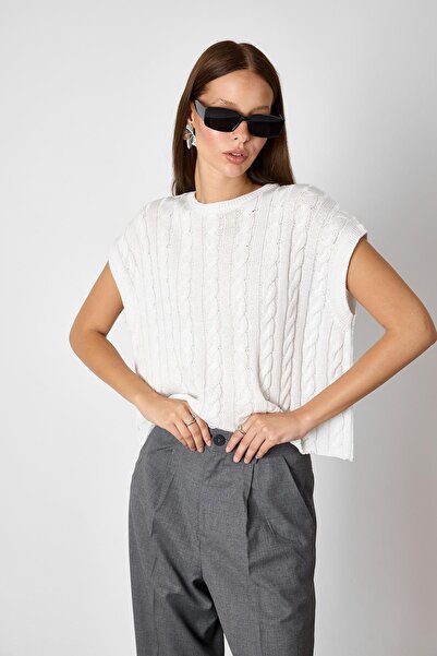 SHERIN Ecru Sweater