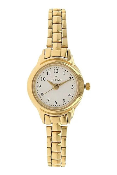 Titan ساعة نسائية تناظرية بمينا أبيض - 2401YM01