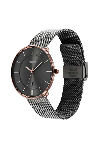 Titan Men's Analog Black Dial Watch - 1849KM01