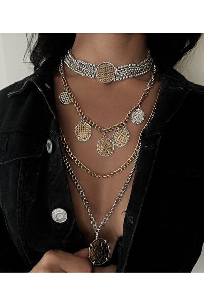 Atelier Licia طقم قلادة بسلسلة ذهبية وفضية اللون بتصميم عتيق متعدد الطبقات مع تفاصيل ميدالية