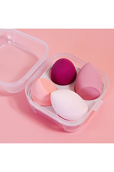 CUSTOM اسفنجات مكياج الأساس (4 قطع)