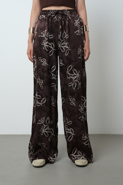 Orfeo Negro Women's Floral Patterned Brown Jacquard Wide Leg Patterned Trousers