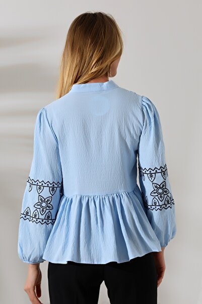 Lir Women's Embroidery Detailed Blouse Blue