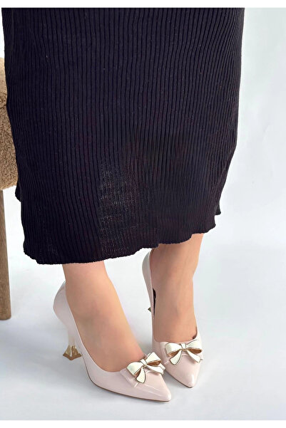 soonaksesuar Coby Beige Patent Leather High Heels