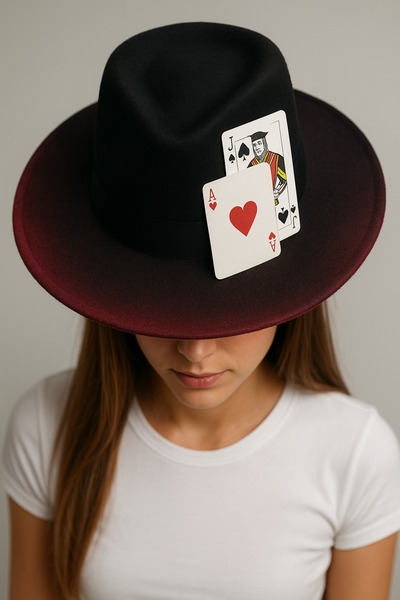 kuru Pălărie unisex cu detalii minimaliste – Design modern, stil original rea...