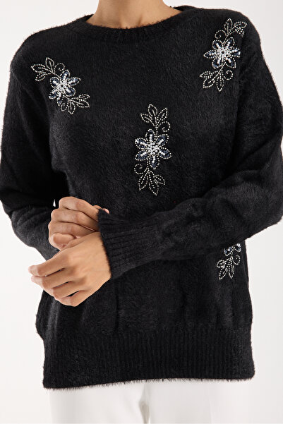 Clothes Fast Women's Black Beard Yarn Beaded Embroidered Crew Neck Knitwear Sweater