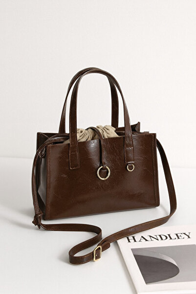 Handley حقيبة لوكس هالو – حقيبة كتف وحقيبة كروس بحزام دائري