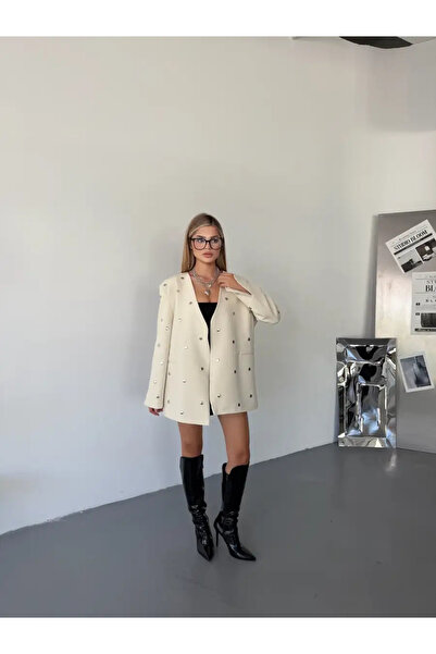 By ÖTE Accessory Detailed Jacket