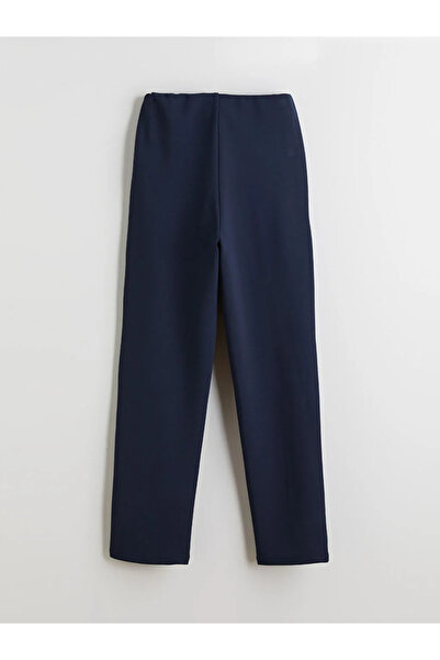 LC Waikiki LCW Modest Lacivert Havuç Kesim Kadın Pantolon