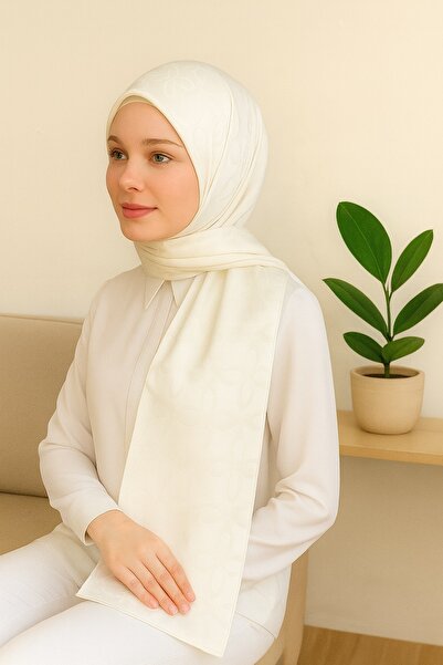 VIEN POLO Moalețe mătăsoasă – șal din satin ușor de format