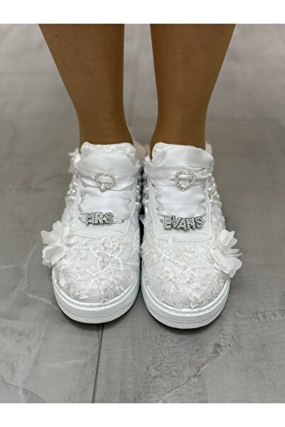 Stilo Unique Details Bridal Shoes, Evening Dress Floral Details Pearl and Crystal Stone Lightened Sole