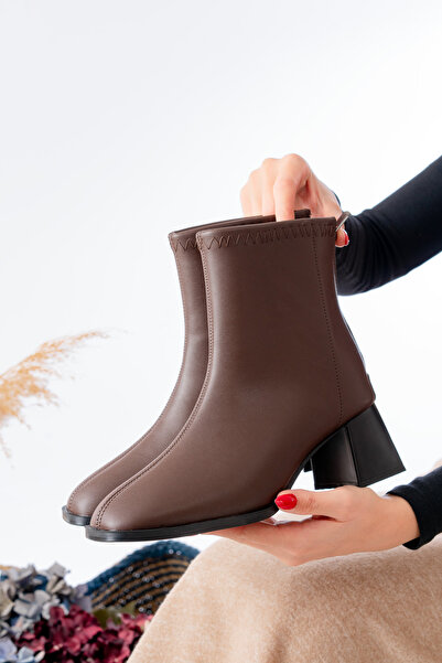 Abay Shoes Kadın Streç Suni Deri Fermuarlı Küt Burun 6 cm Topuklu Ortopedik Kışlık Bot